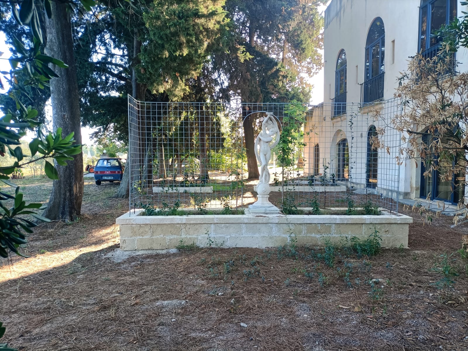 Vendita struttura ricettiva extra-alberghiera in Cutrofiano (LE)